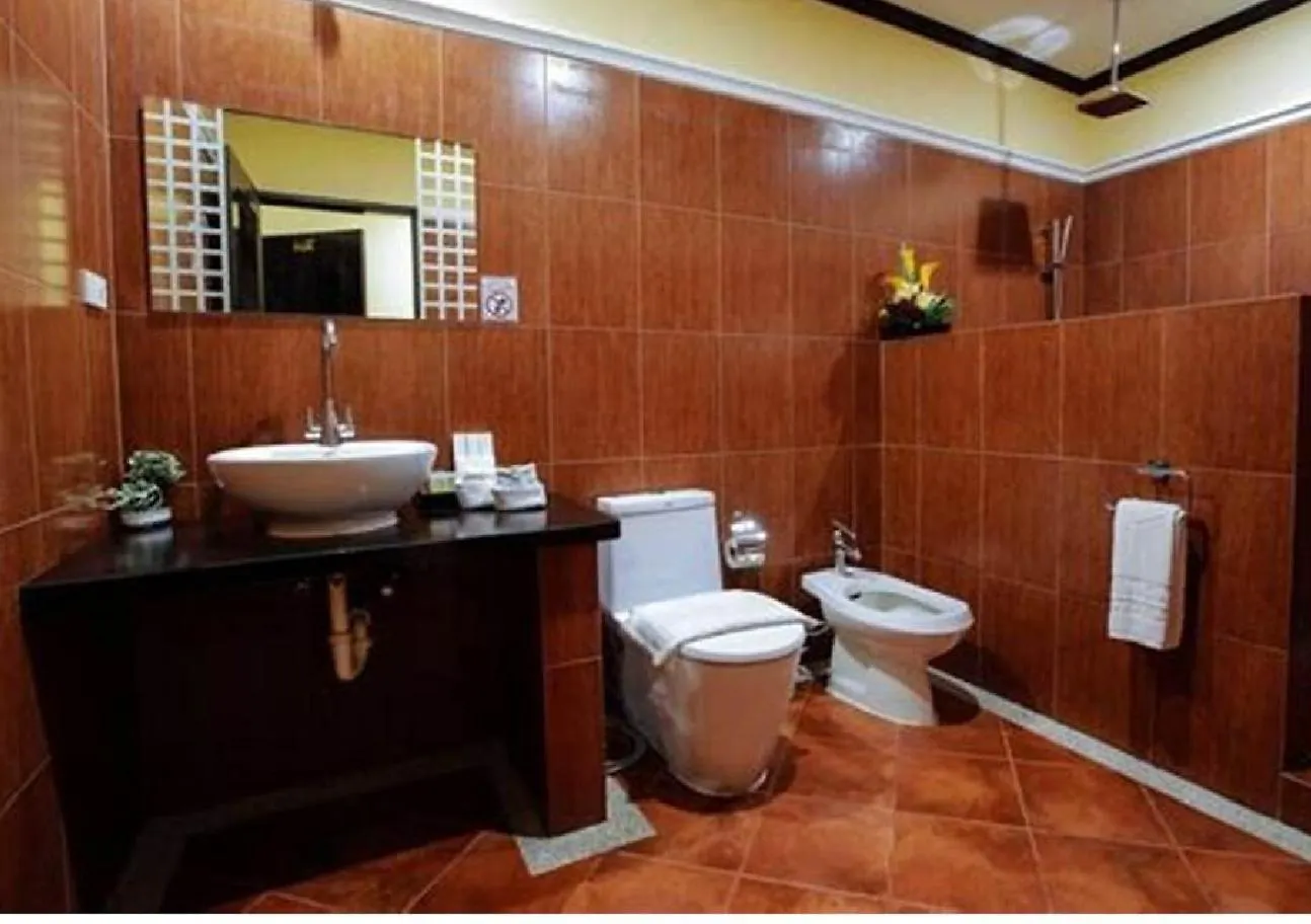 Πλωτό κατάλυμα Northstar 3 Bedroom Ac Private Houseboat With All Meals Alappuzha